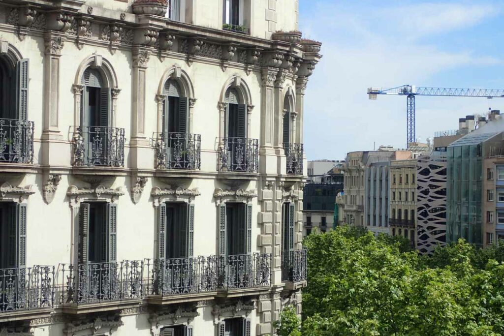 Traditional Eixample building on Passage de Gracia, Barcelona