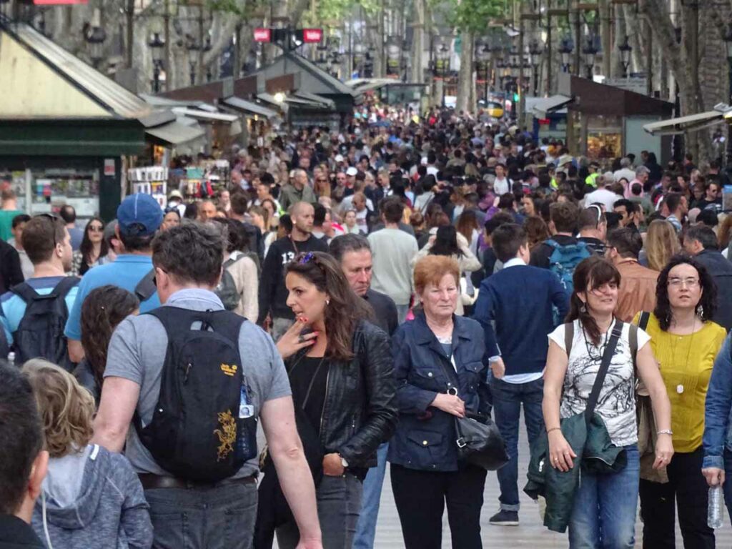 LAs Ramblas in Barcelona packed with people